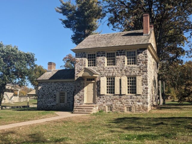 PXL_20251021_180824436