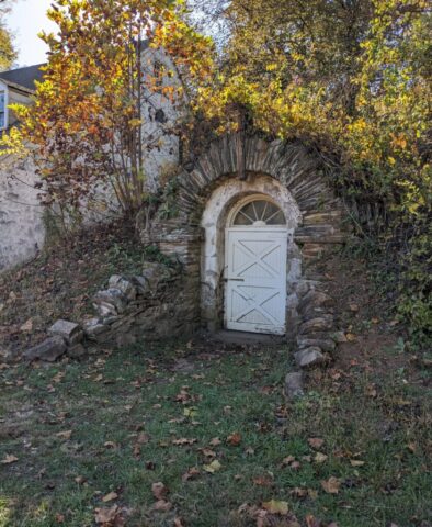 PXL_20251021_185904905